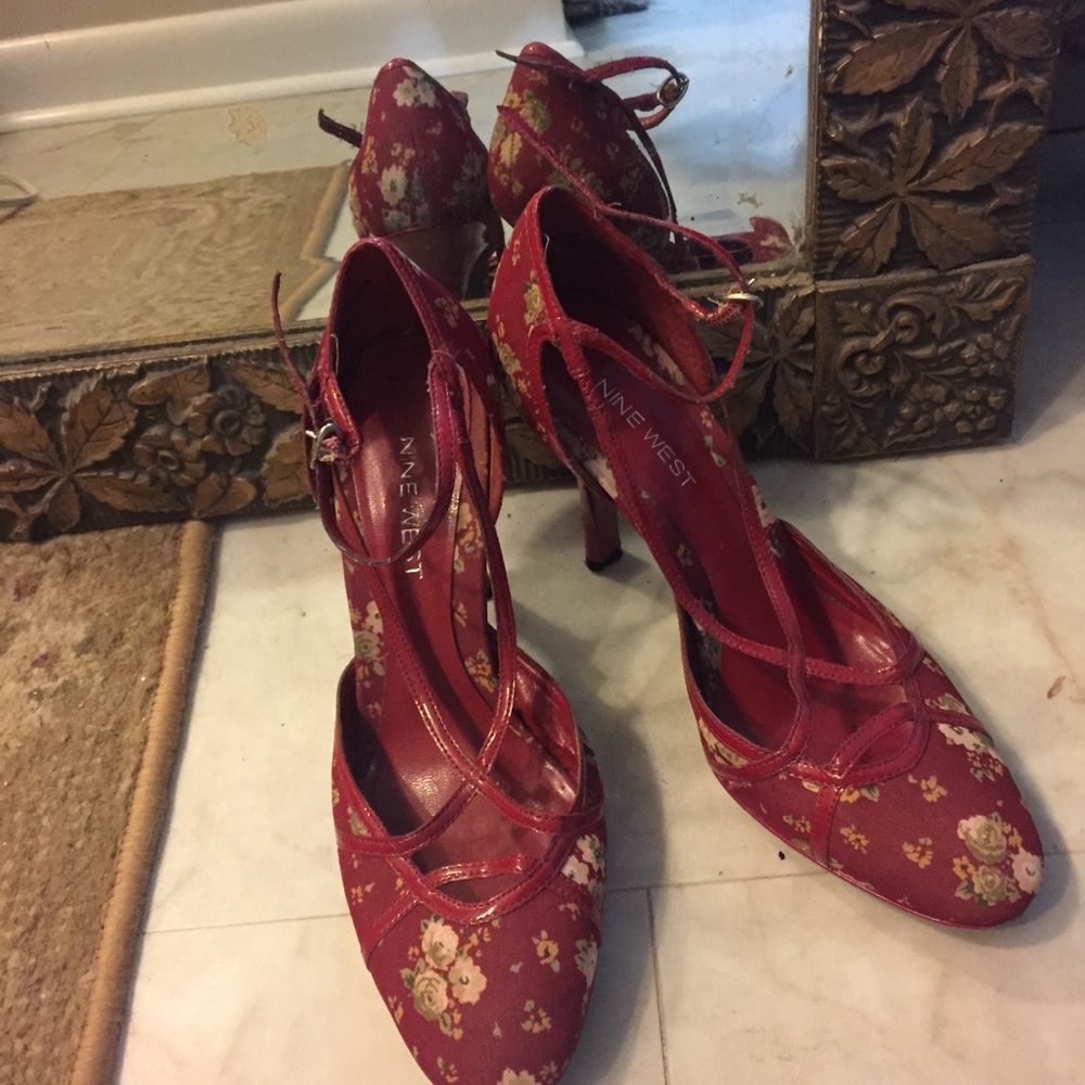 Nine West Ladies heels